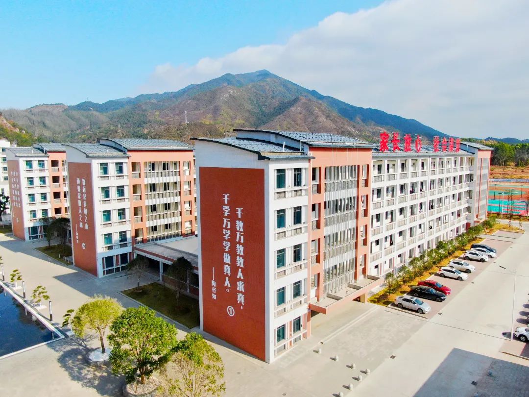 教學樓學習2.jpg 圖片